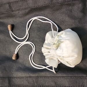 Daisy jewelry holder